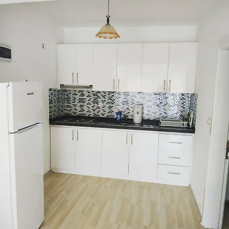 Aparthotel Samsara Evleri *