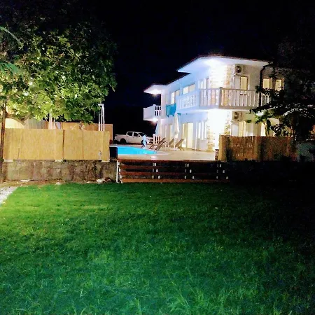 Aparthotel Samsara Evleri